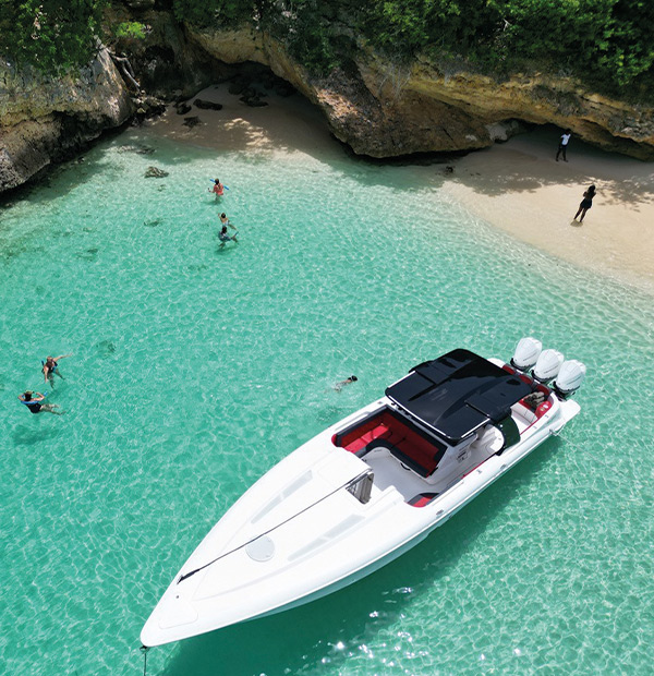 Location de bateaux à Saint-Martin - Infinity Boat Charters