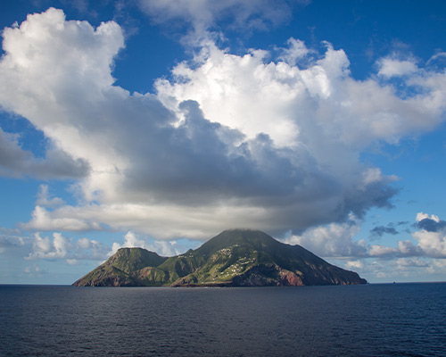 Discover Saba
